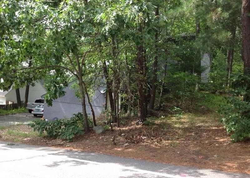 2nd image of 256 Webster St