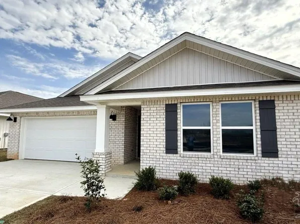 35 Anhinga St, Cantonment, FL 32533