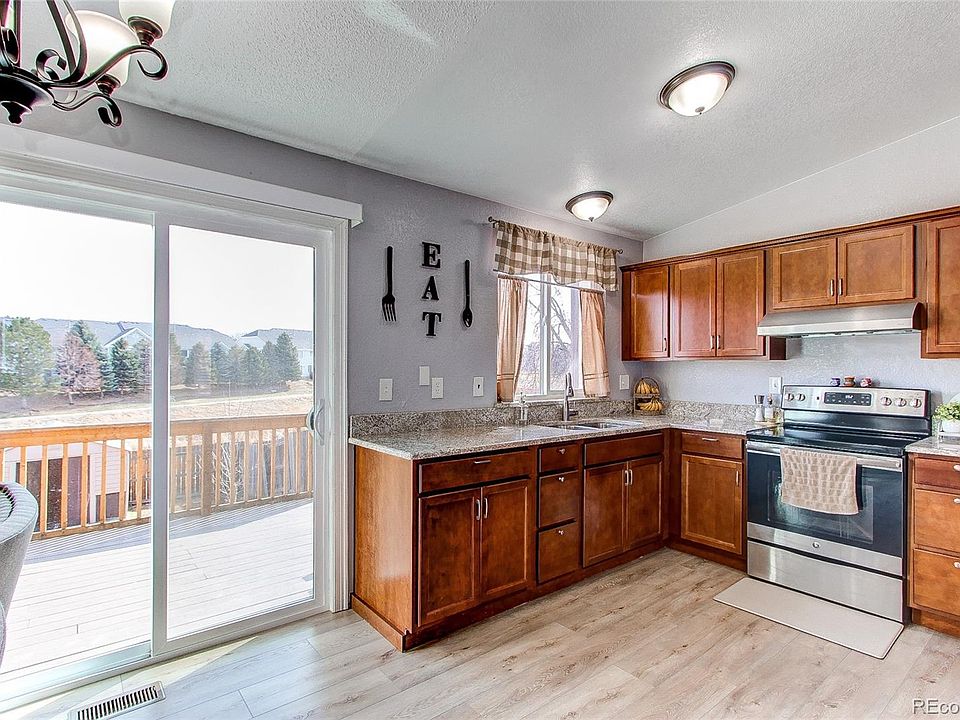 1392 S Cathay Street Aurora CO 80017 Zillow