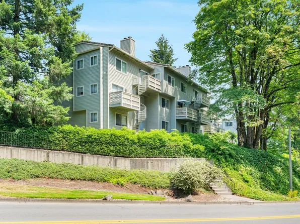 3433 McNary Pkwy APT 302, Lake Oswego, OR 97034