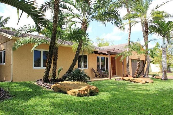 1st image of 6801 NW 21st Ter