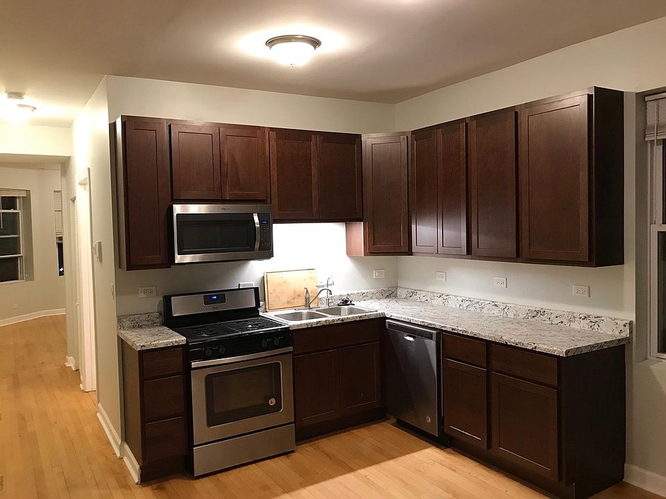 1st image of 3080 N Davlin Ct Floor 2