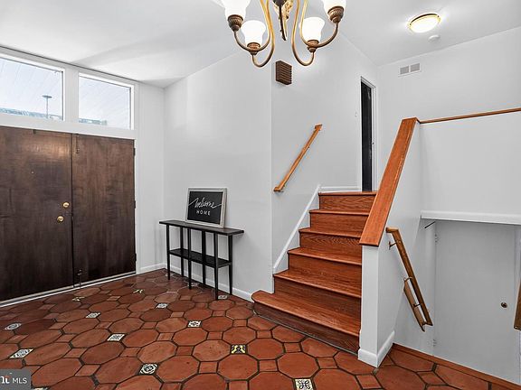 4th image of 1904 Quill Ln