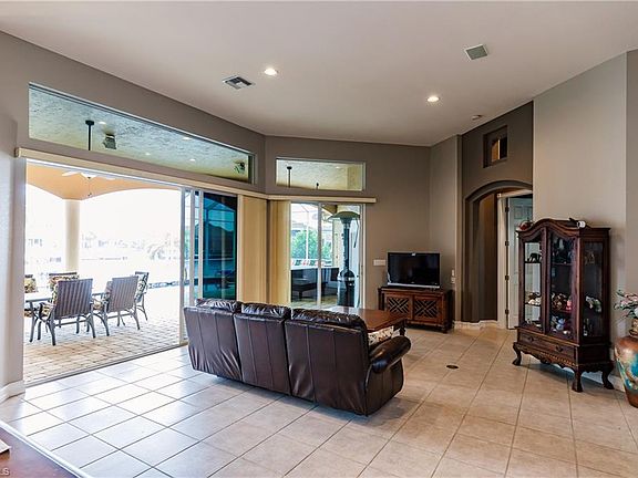 4th image of 5609 Lancelot Ln