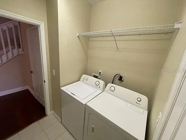 17563 Cherry Ridge Ln — Photo 19