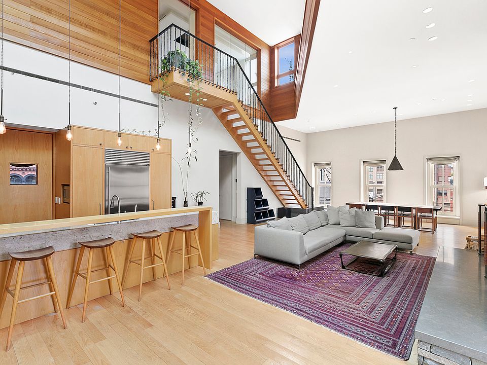 1st image of 43 Wooster St Penthouse W