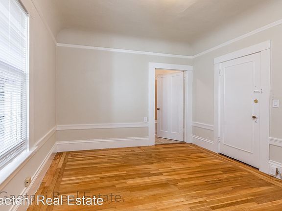 3rd image of 310 Parnassus Ave APT 202