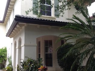 431 Pumpkin Dr, Palm Beach Gardens, FL 33410