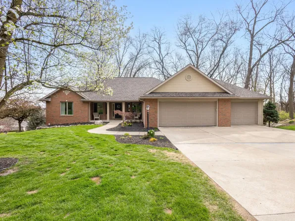 225 Greenfield Dr, Middlebury, IN 46540