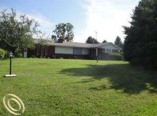 3901 N Burkhart Rd, Howell, MI 48855
