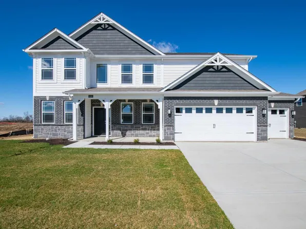 6360 Flag Stop Dr, Whitestown, IN 46075