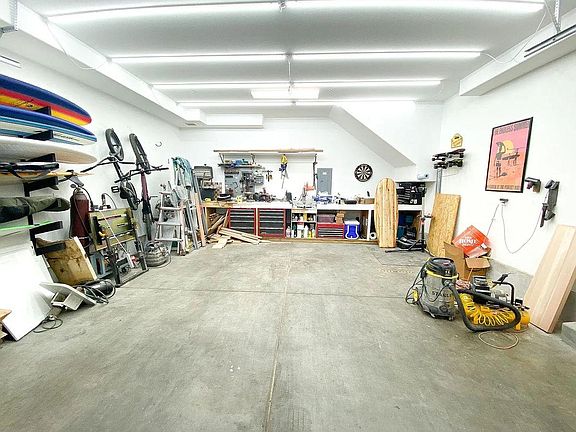 3rd image of 544 Covelo Ln