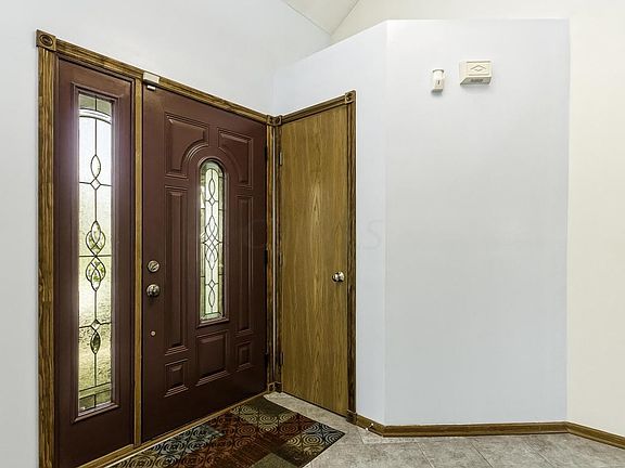 C - 4839 Grove Point 004