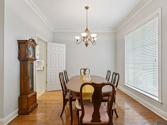 5th image of 10129 Copperleaf Dr