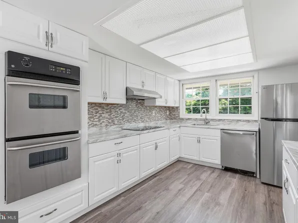 10810 White House Rd, Upper Marlboro, MD 20774
