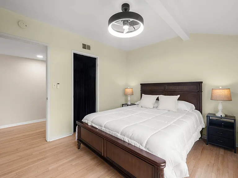 8937 Monogram Ave — Photo 8