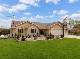 W8096 County Rd, Wautoma, WI 54982