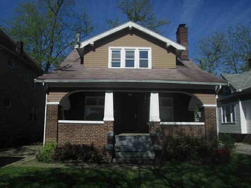 1st image of 3590 E 140th St