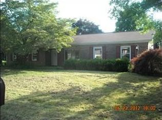 4420 Webster Dr N, York, PA 17402