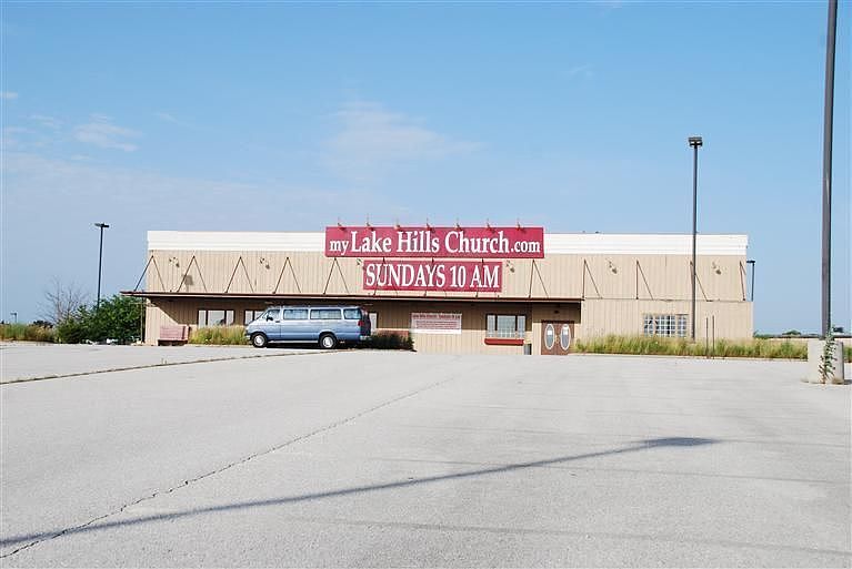 2nd image of 5101 N Towne Centre Dr