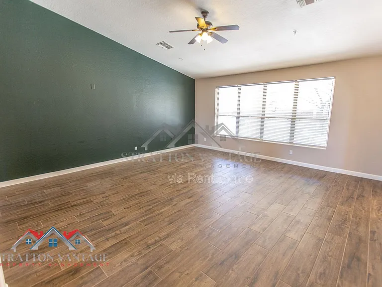 38414 N 12th St — Photo 15