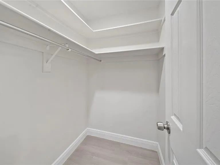 2662 Derbyshire Rd — Photo 13