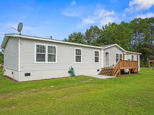 85 Fyffe Ct., Georgetown, SC 29440
