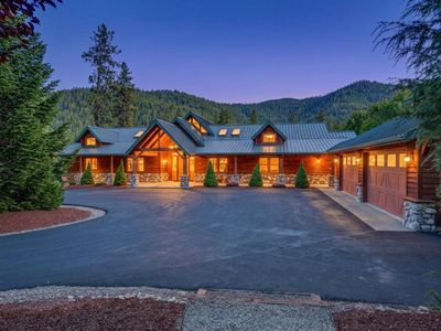5311 Averill Dr, Grants Pass, OR, 97526