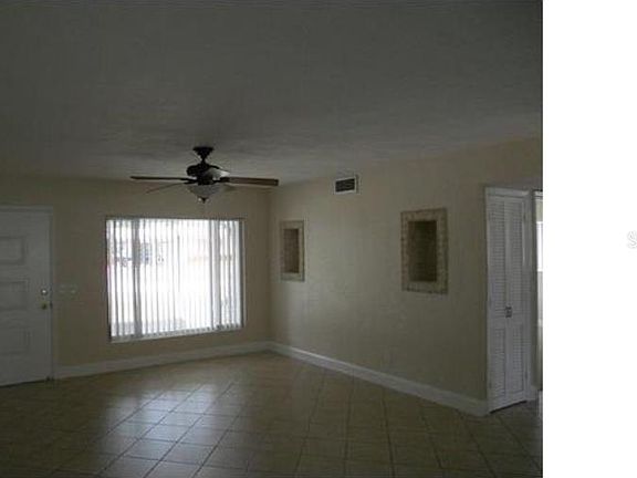 3rd image of 70 N Canal Dr