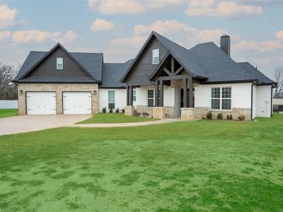 302 Quail Run, Azle, TX, 76020