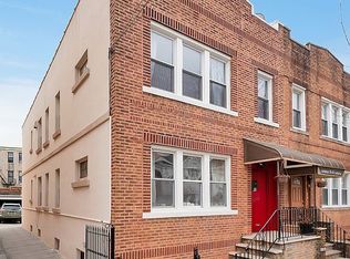 5618 62nd Ave, Maspeth, NY 11378