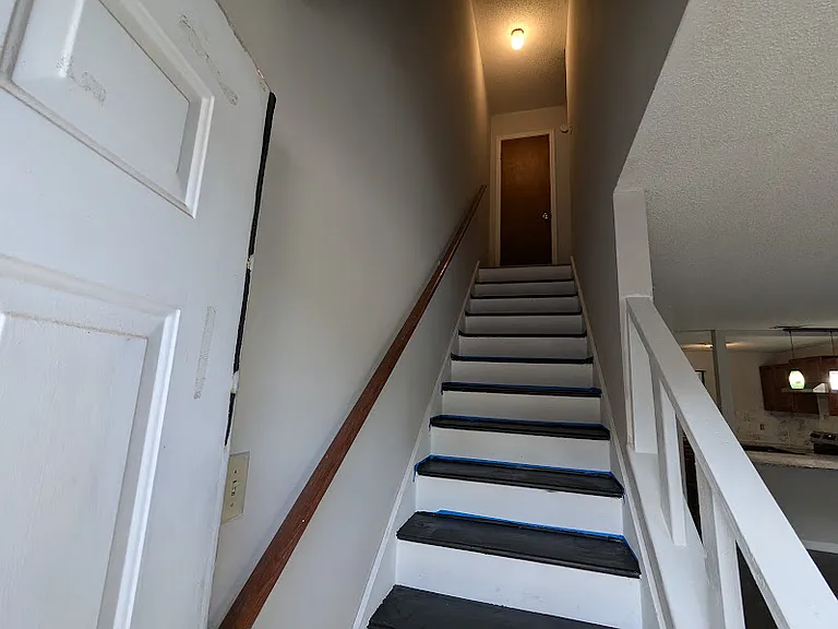 3728 Oakwood Hills Dr #B — Photo 17