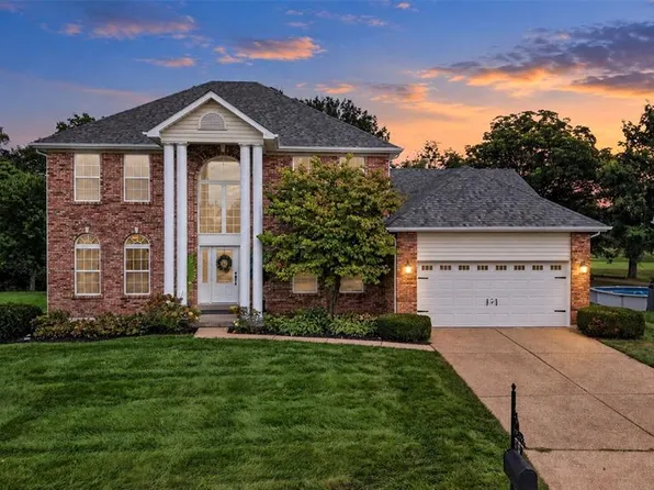 4 Big Country Cir, Dardenne Prairie, MO 63368