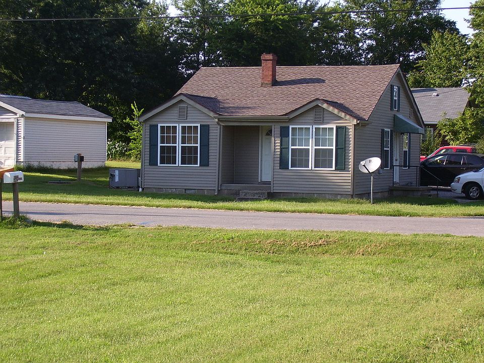 1st image of 4010 N Elm St