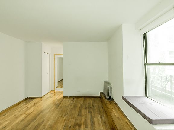 3rd image of 213 6th Ave APT 3
