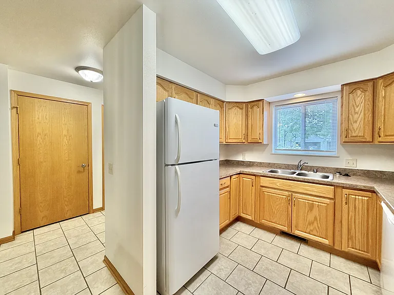 121 Sater St #1 — Photo 9