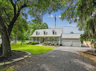 7323 Awendaw Landing Rd, Awendaw, SC 29429