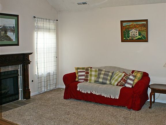 4th image of 331 Lost River Ln