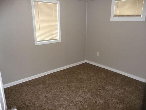 5th image of 921 1/2 N 23rd St #2