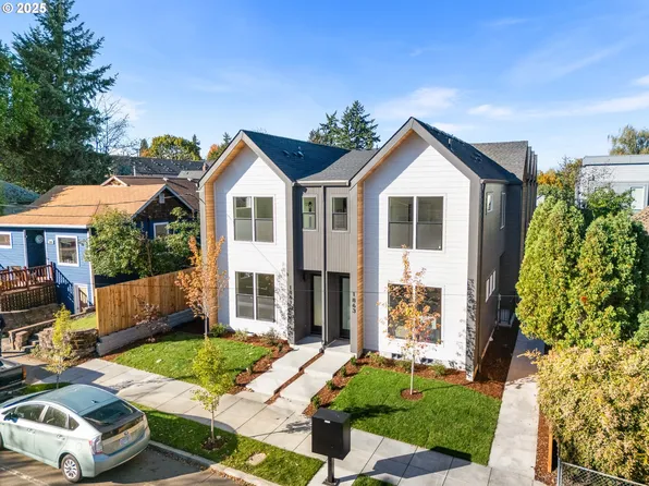 1863 SE Tacoma St #2, Portland, OR 97202