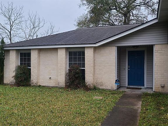 2nd image of 17203 Heritage Bay Dr