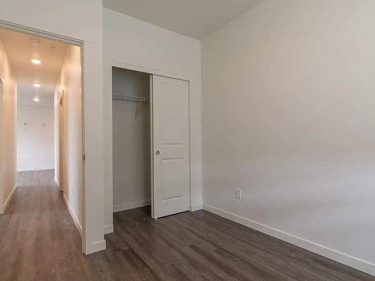2630 NE Dekum St #4 — Photo 5