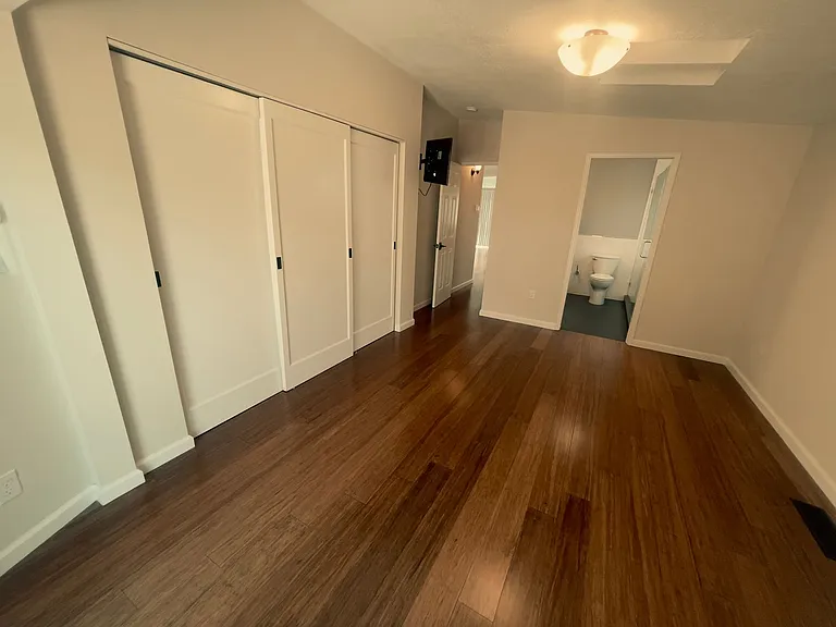 706 San Tomas St — Photo 9