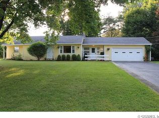 175 Park Cir, Rochester, NY 14623