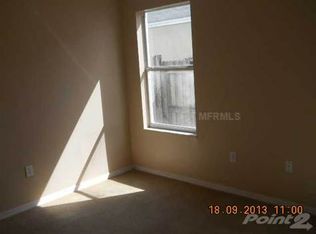 408 Maple Pointe Dr, Seffner, FL 33584