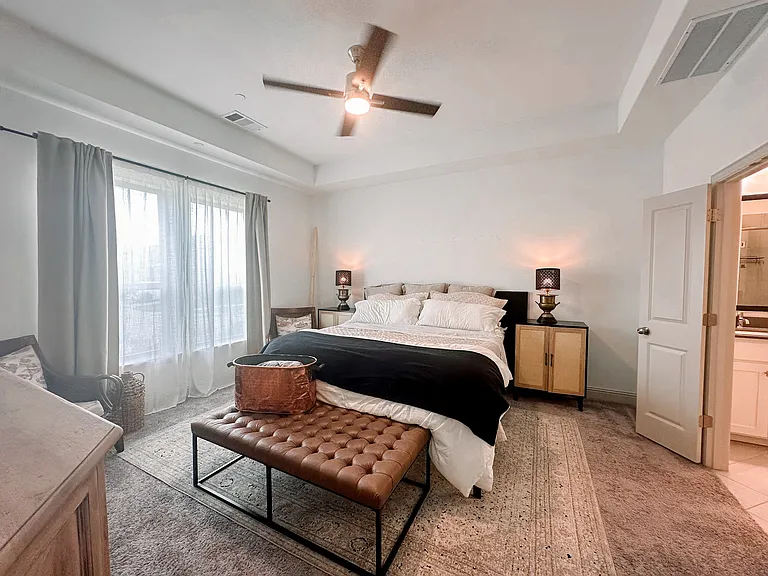 Relaxing owner's suite