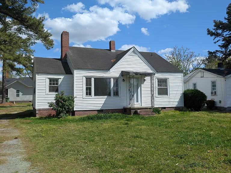 203 S South A Gilliam St — Photo 1