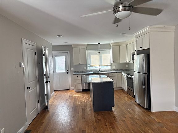 4th image of 111 Union St #7
