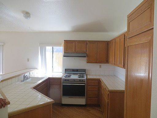 3rd image of 27692 Camino Donaire