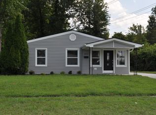 4914 Broadmoor Blvd, Louisville, KY 40218